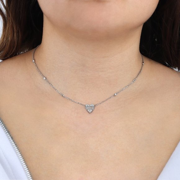 Heart Shape 18K White Gold Diamond Necklace - Picture 3 of 4